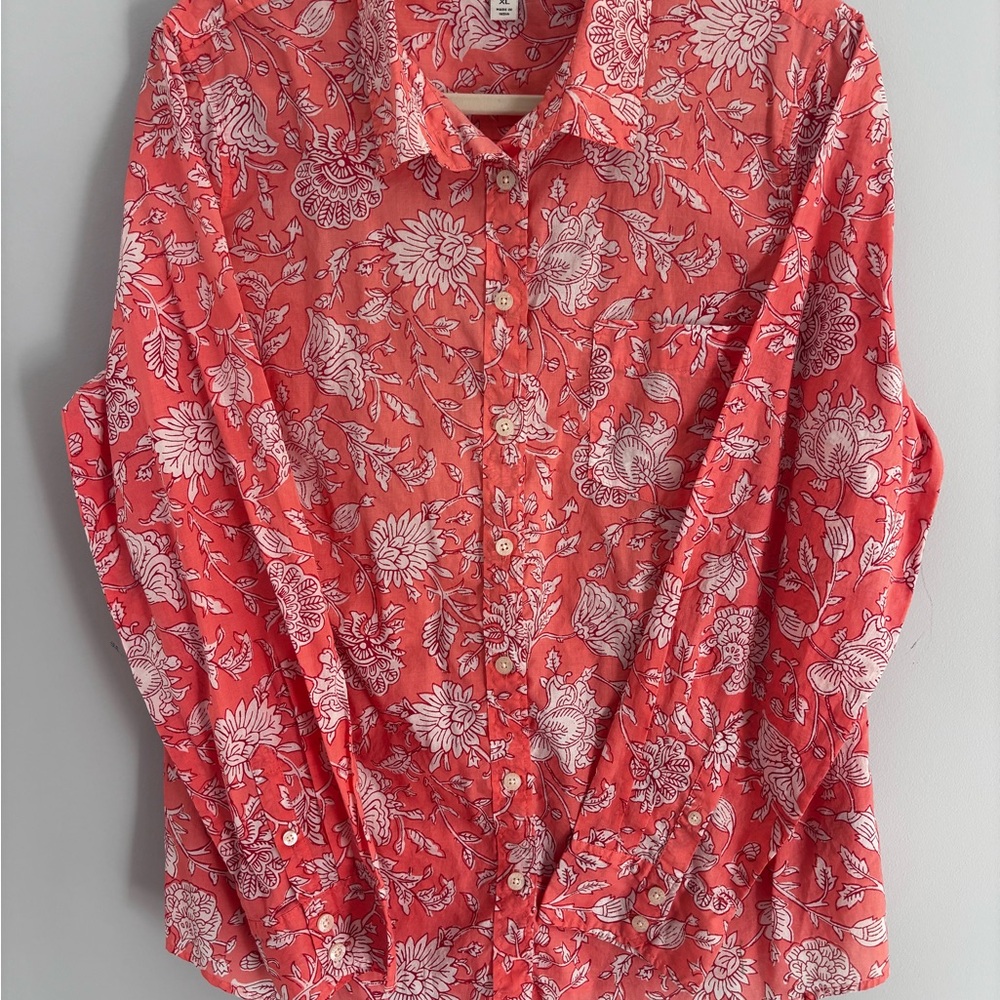 Coral pink floral women's button-down